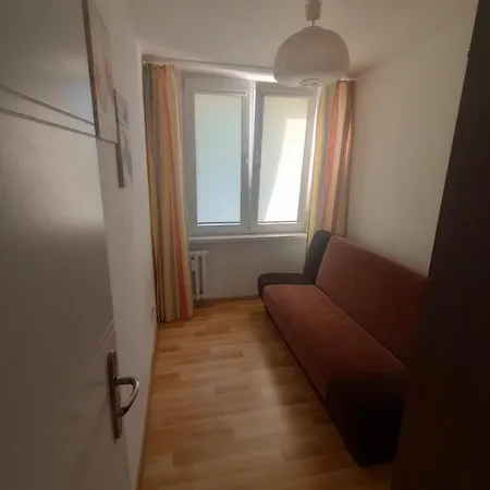 Apartmán Saska Kepa! 3 Pokojowy Prywatny Apartament, Bezplatny Parking, Wifi, Centrum I Stadion 15min - Self Check In
