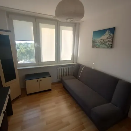 Saska Kepa! 3 Pokojowy Prywatny Apartament, Bezplatny Parking, Wifi, Centrum I Stadion 15min - Self Check In